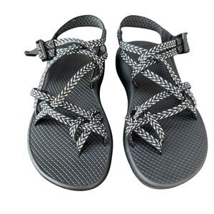 Chaco ZX/2 Cloud Toe Loops Sandals Black White Chevron Outdoor Summer Size 7 EUC